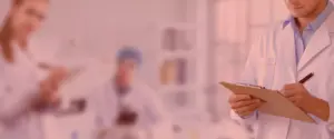 Medical professional in a modern hospital, an example of the RPA automation success story in the health sector with STELA.